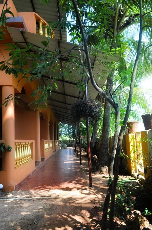 Anjuna Hideout Hotel Exterior photo