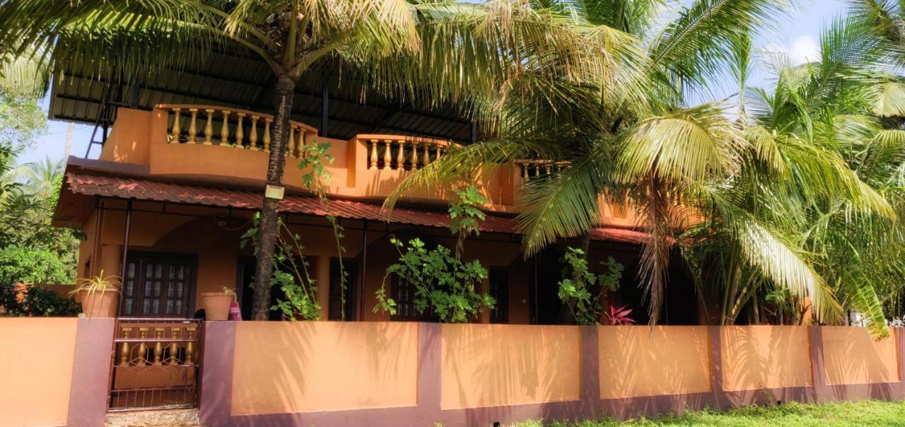 Anjuna Hideout Hotel Exterior photo